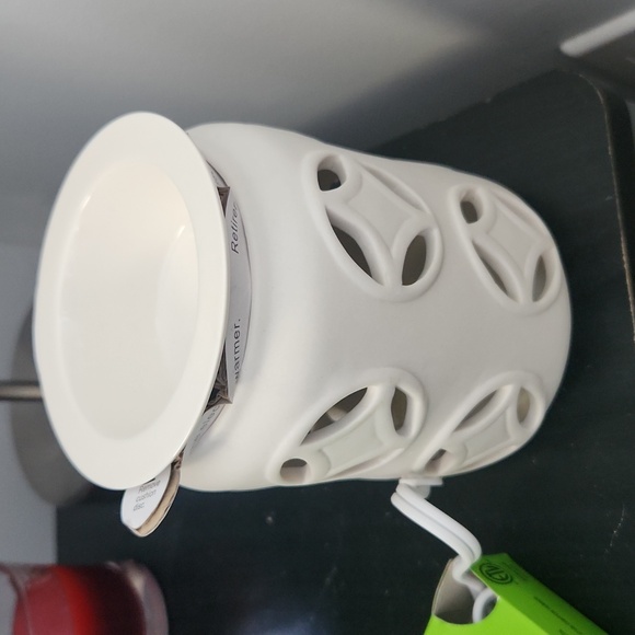 Electric wax warmer with melts - Picture 4 of 10